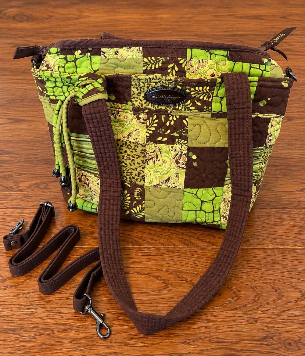 Donna Sharp Quilted Tammy Patchwork Earth Tones Shoulder Bag